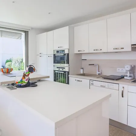 Superbe 2 Pieces Dans Residence De Standing
